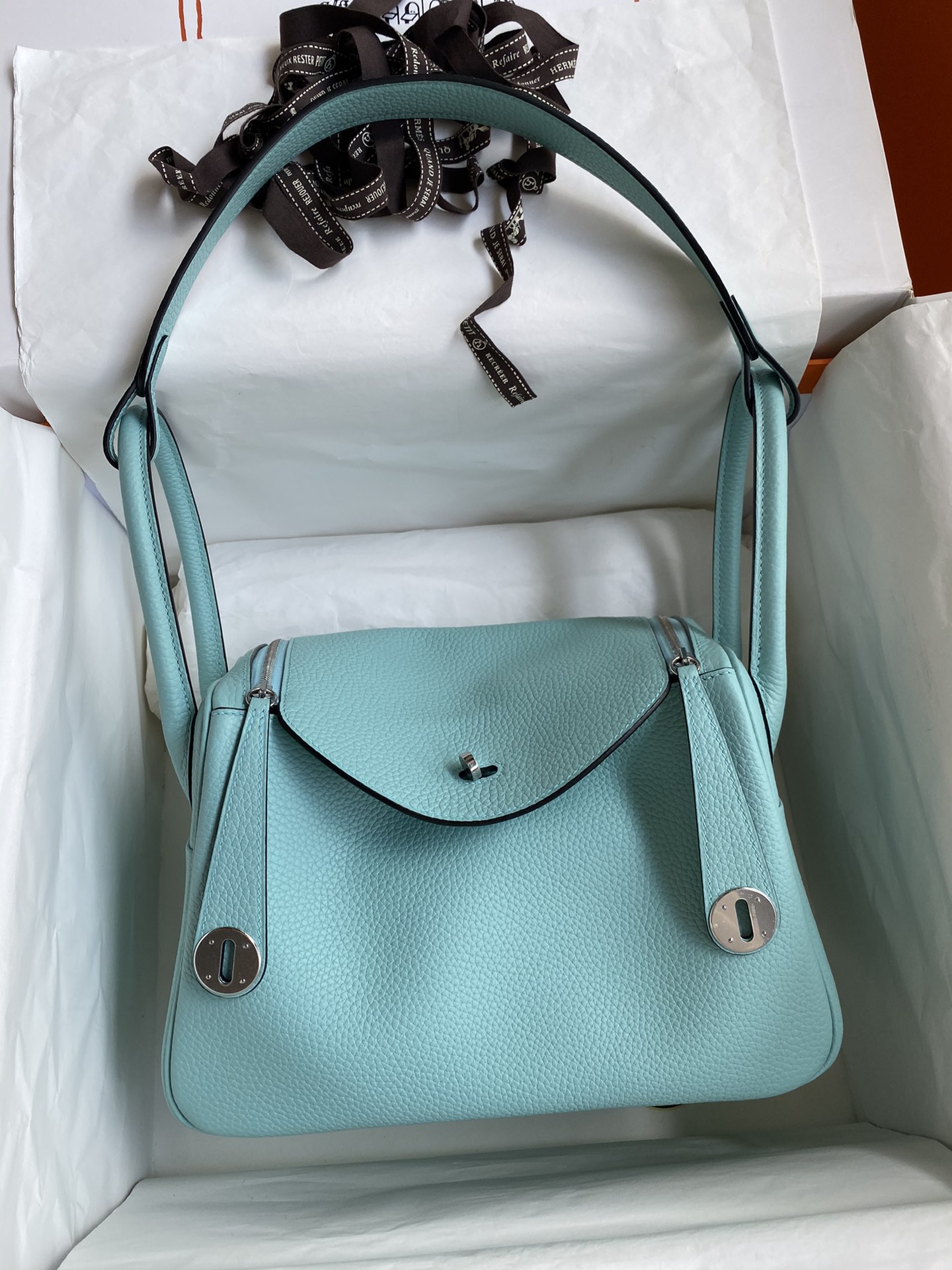 Hermes Lindy 30cm Handbag Shoulder Bag In Sky Blue Clemence Leather